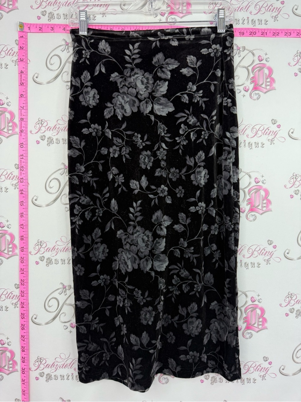 GAP skirt Black Velvet Midi Skirt with Gray Floral Burnout